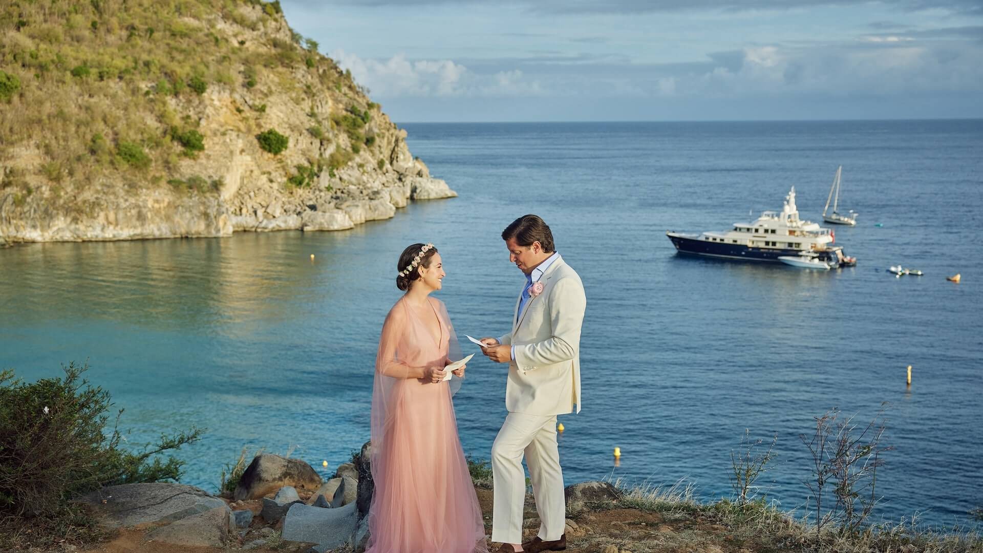 Élopement en trois parties de la styliste Micaela Erlanger